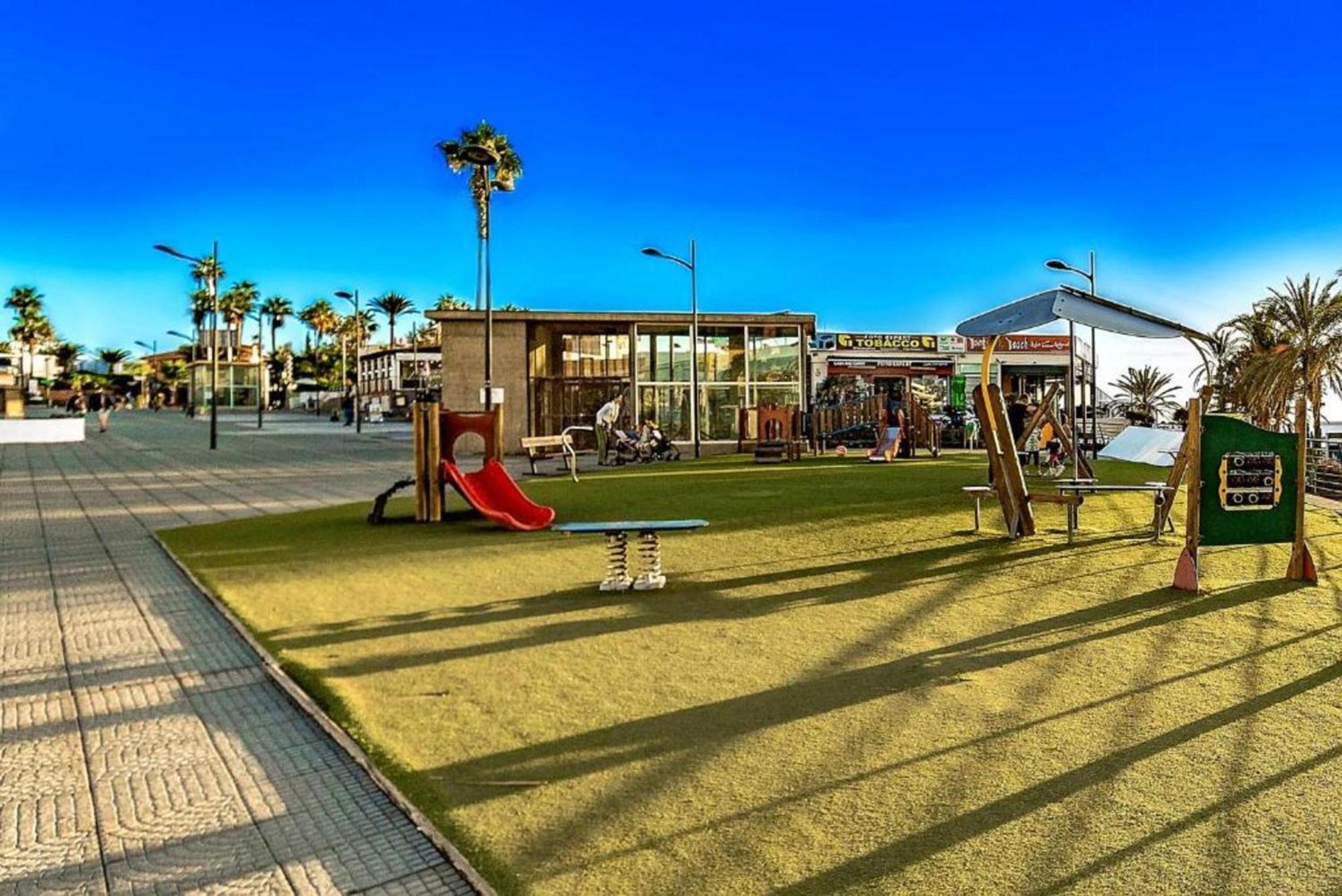 Two Bedroom Apartment In Playa De Las Americas, Free Wifi Exterior foto